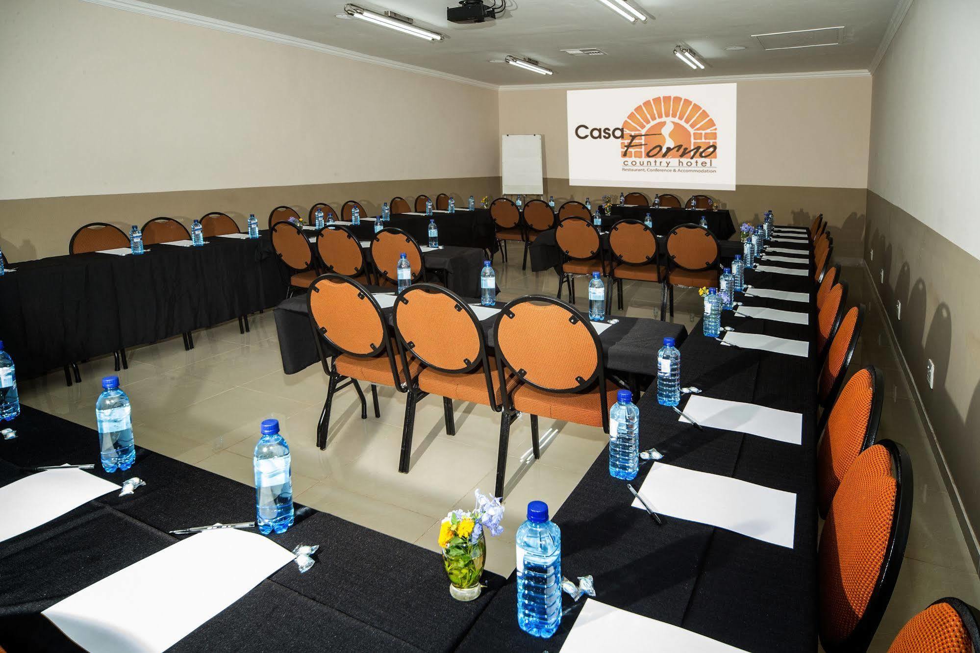 Casa Forno Country Hotel Otjiwarongo Exterior foto